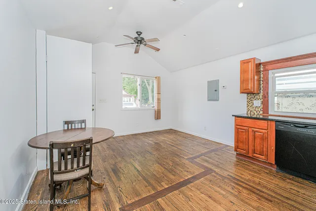 $689,000 | 1170 Mason Avenue | Midland Beach