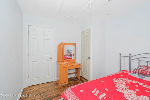 $689,000 | 1170 Mason Avenue | Midland Beach