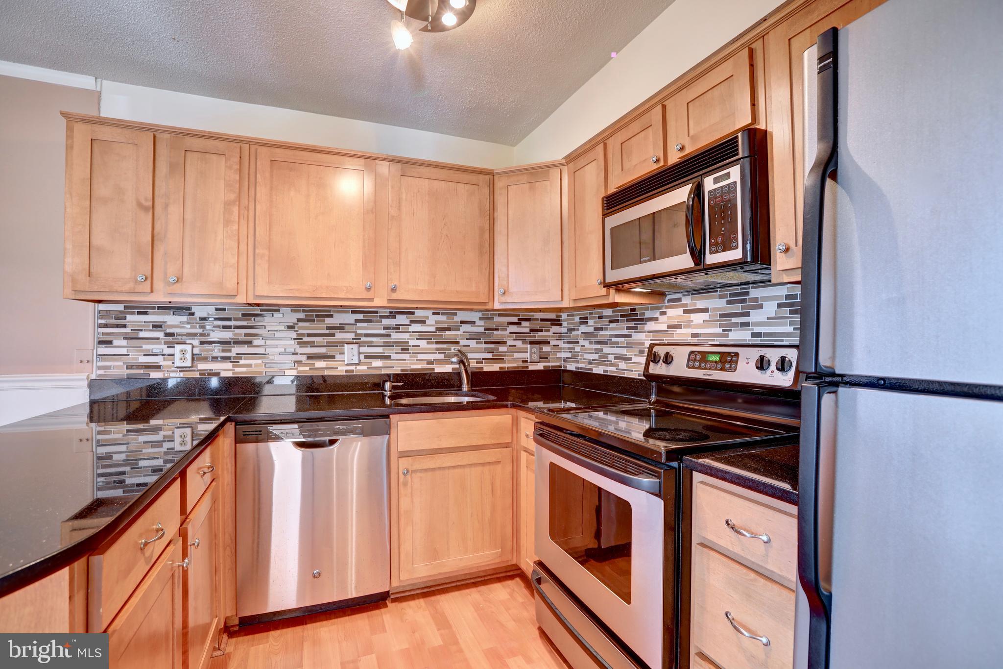 1366 Northgate Square Reston, VA 20190 - Photo 2 of 22 Gallery Image 2