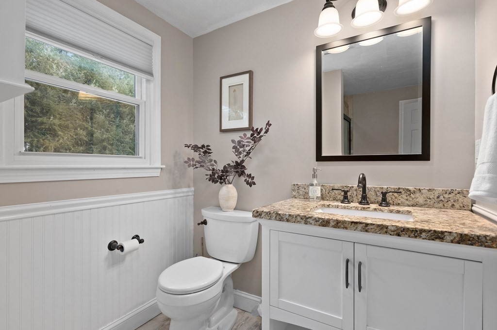 41 Nutter Road North Reading, MA 01864 - Photo 24 of 34 Gallery Image 24