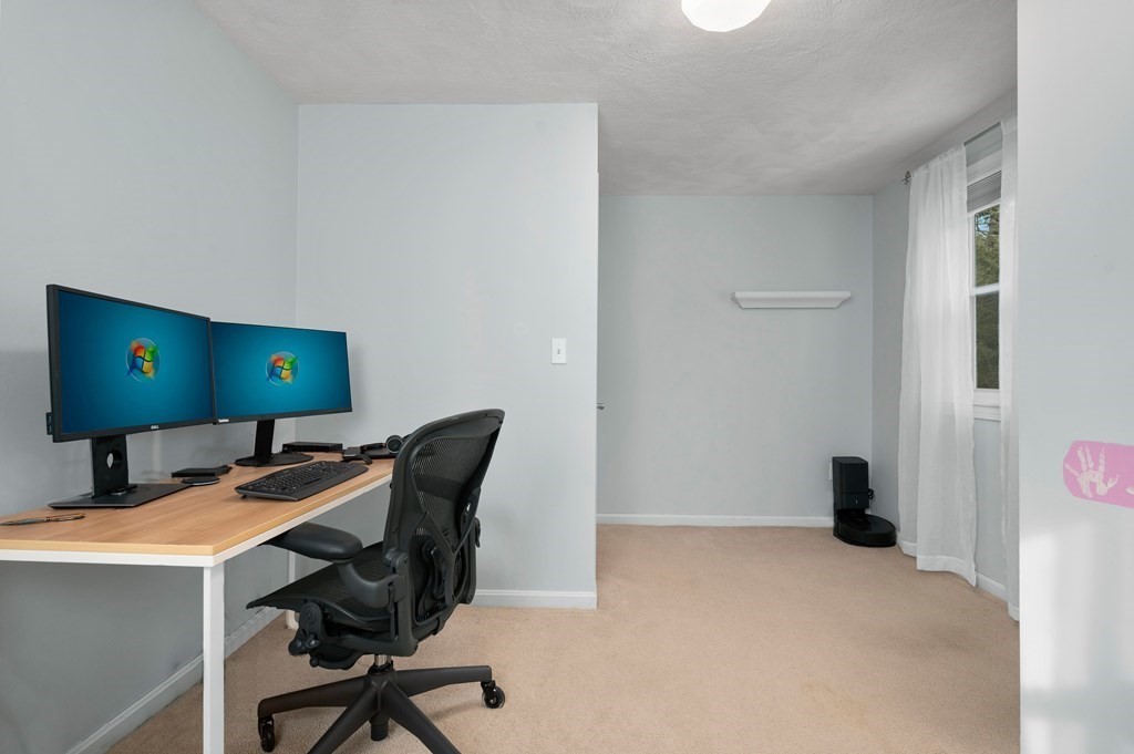 41 Nutter Road North Reading, MA 01864 - Photo 27 of 34 Gallery Image 27
