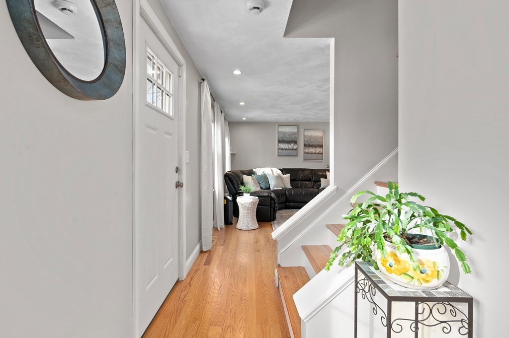 41 Nutter Road North Reading, MA 01864 - Photo 6 of 34 Gallery Image 6