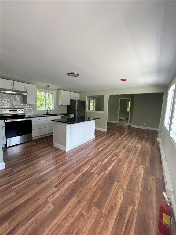 111 Reservoir Road Coventry, RI 02816 - Photo 7 of 17 Gallery Image 7