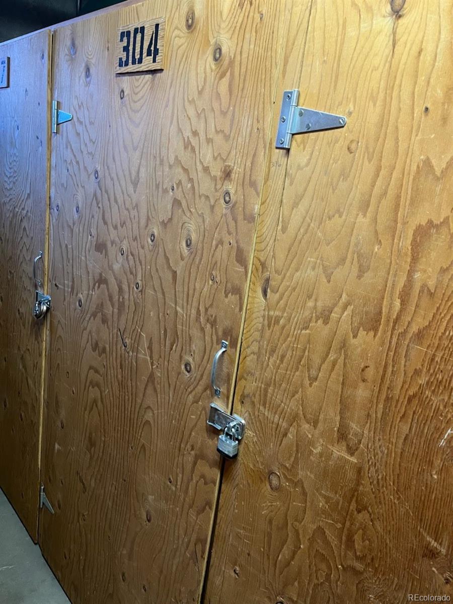 525 Jackson Street, Unit 304 Denver, CO 80206 - Photo 16 of 23 a bathroom with a shower