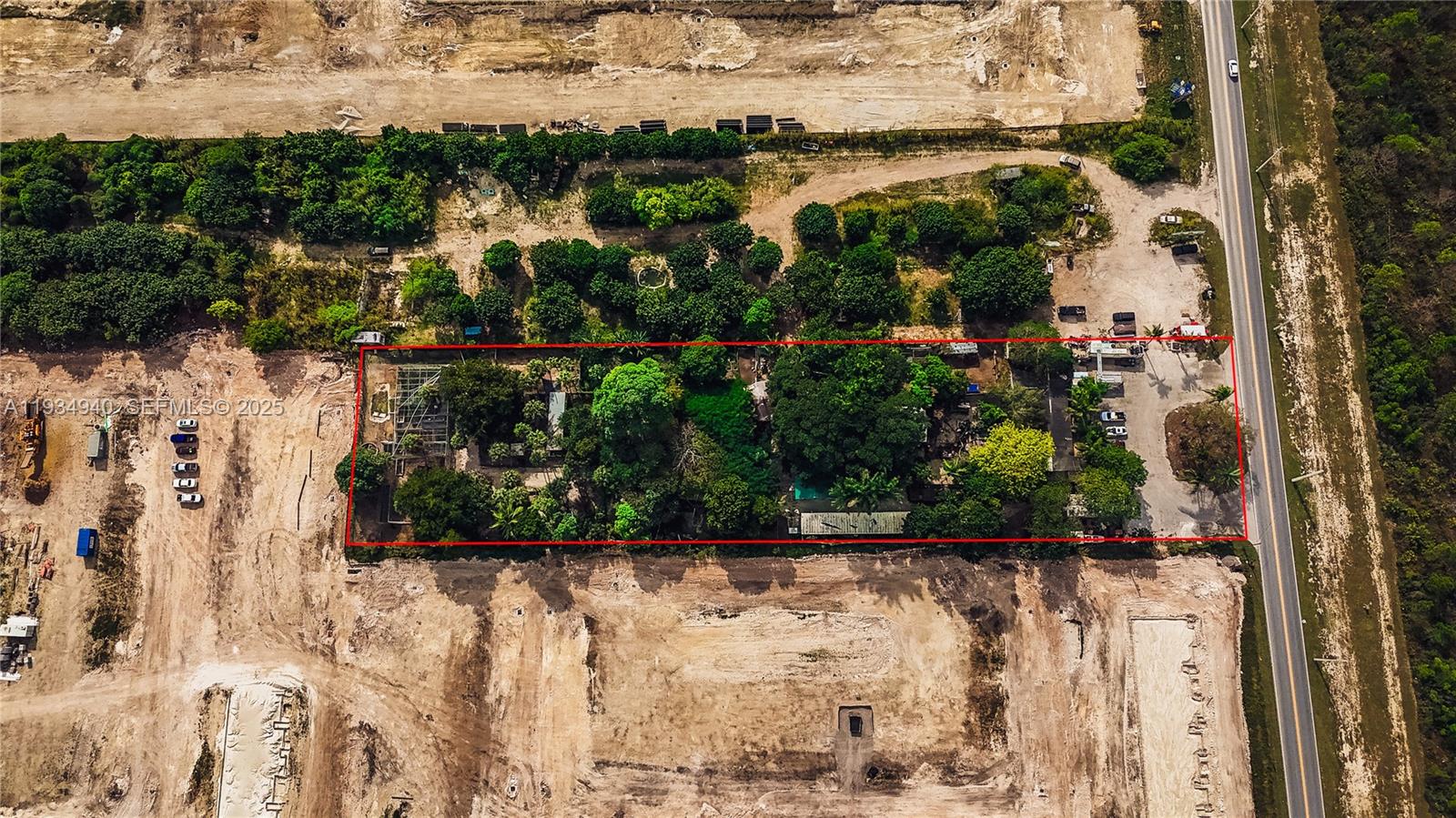 35601 Southwest 192nd Avenue Homestead, FL 33034 - Photo 4 of 33