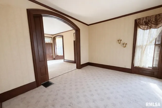 $174,990 | 114 North Fulton Street, Lacon, IL 61540