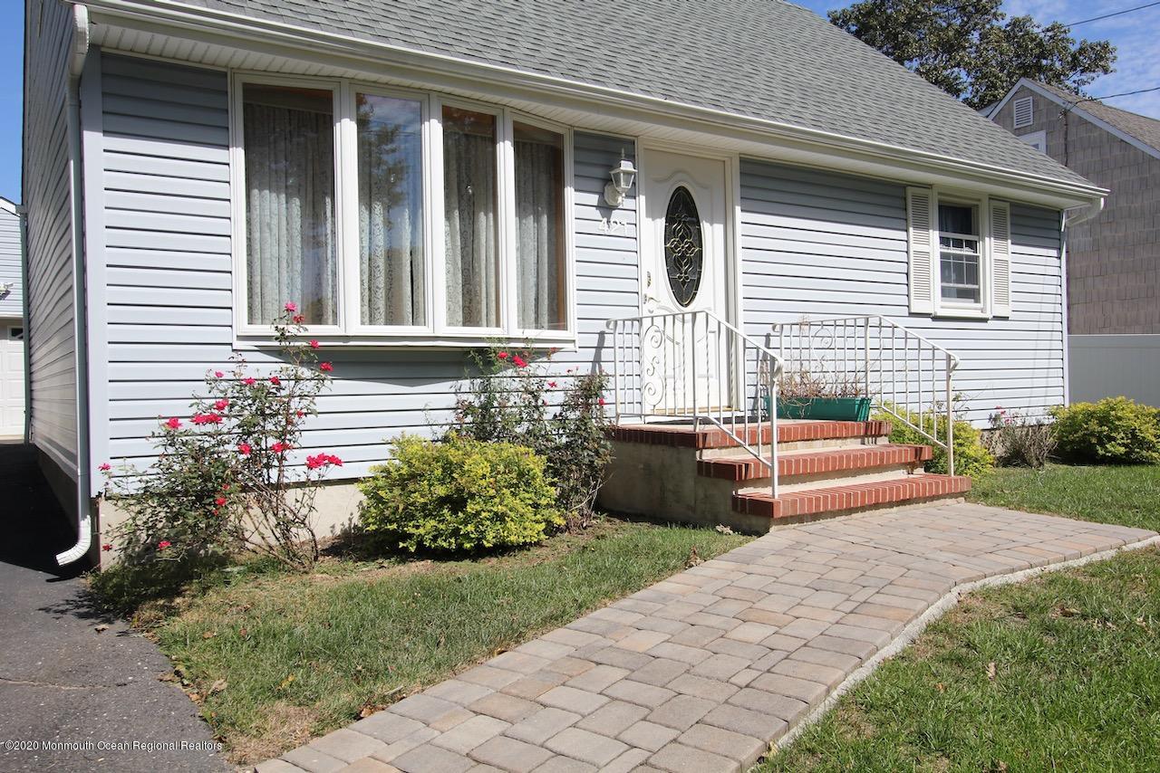 421 Moore Road Neptune Township, NJ 07753 - Photo 3 of 15 421 Moore - 3