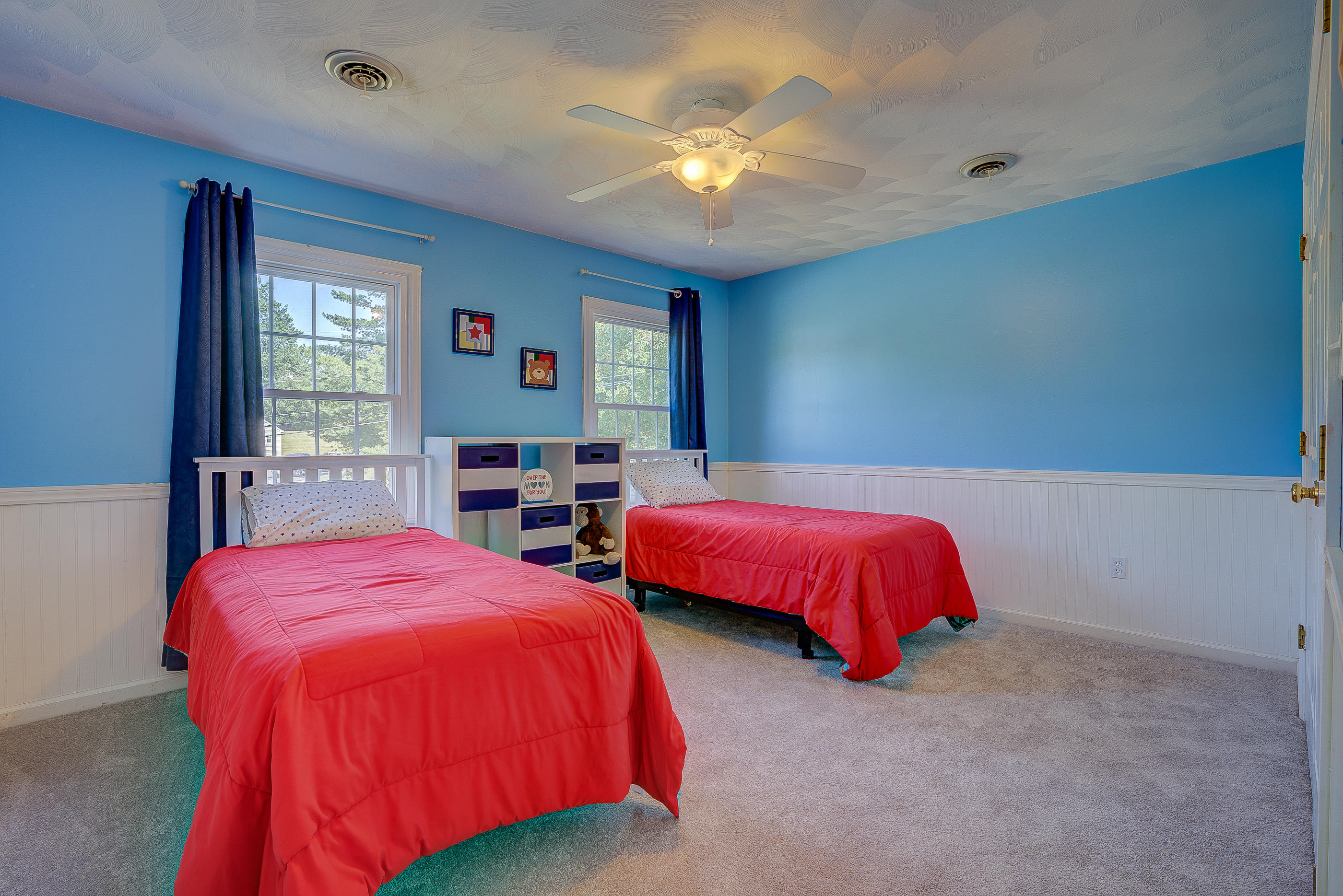 290 Diamond Road Salem, VA 24153 - Photo 23 of 34 Bedroom 3