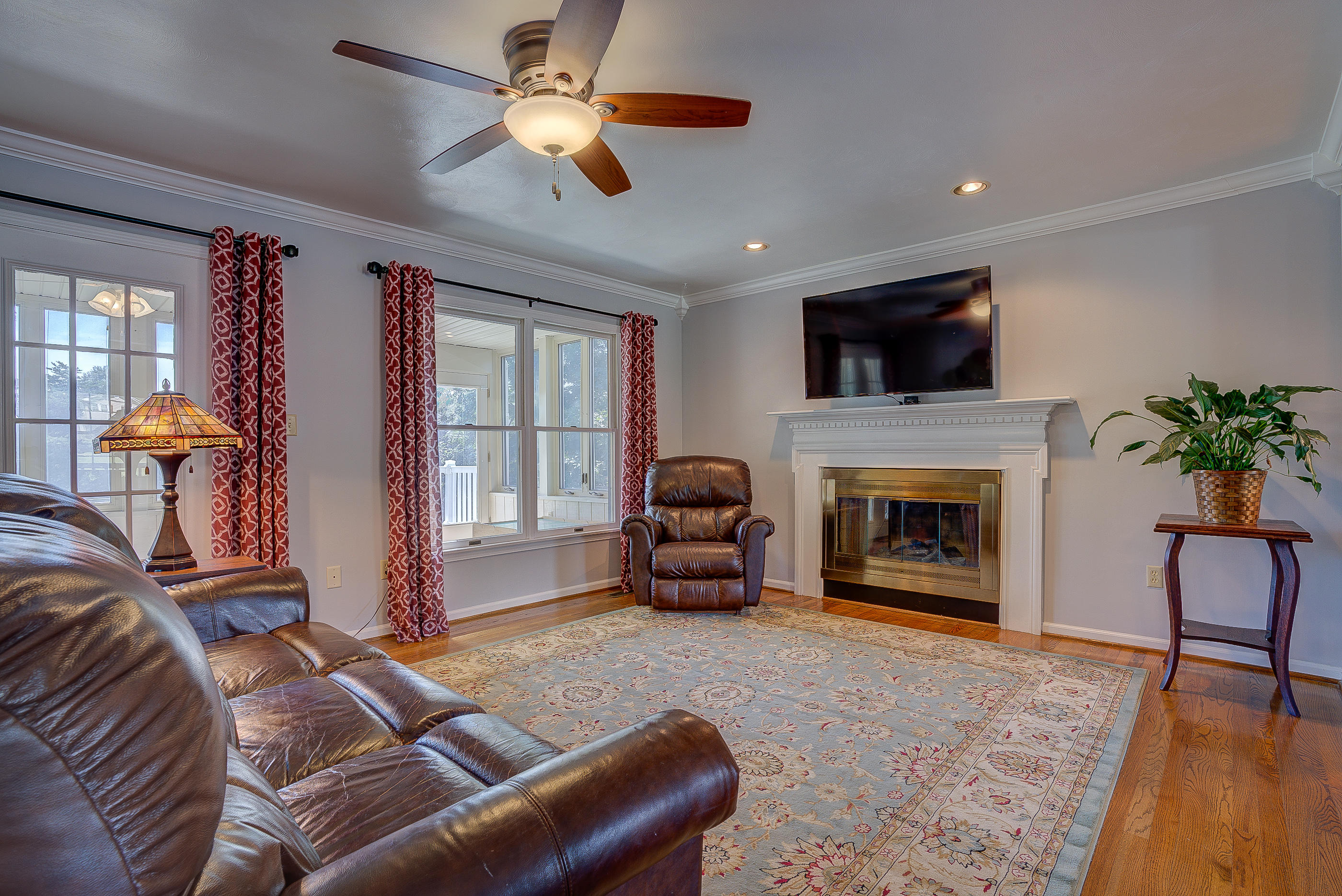 290 Diamond Road Salem, VA 24153 - Photo 6 of 34 Living Room opens to Sunroom