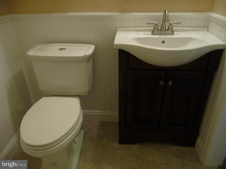 5331 Delmar Road Clifton Heights, PA 19018 - Photo 15 of 22 Bathroom