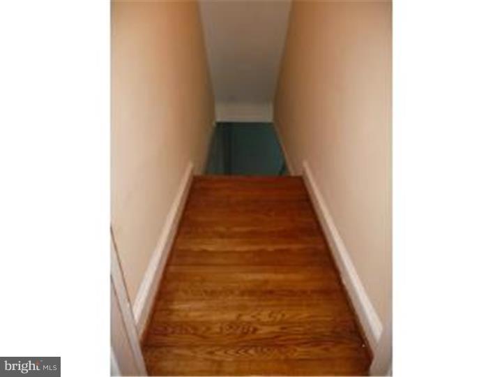 5331 Delmar Road Clifton Heights, PA 19018 - Photo 16 of 22 Hallway