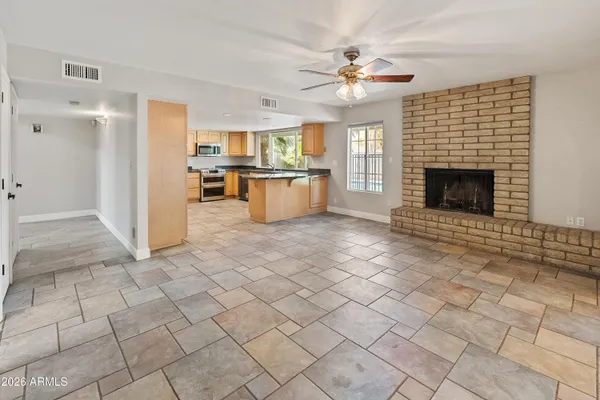 $970,000 | 8464 North 7th Avenue, Phoenix, AZ 85021