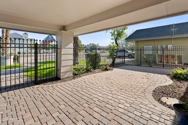 $970,000 | 8464 North 7th Avenue, Phoenix, AZ 85021