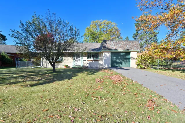 $199,000 | 911 Southwest 4th Avenue, Grand Rapids, MN 55744