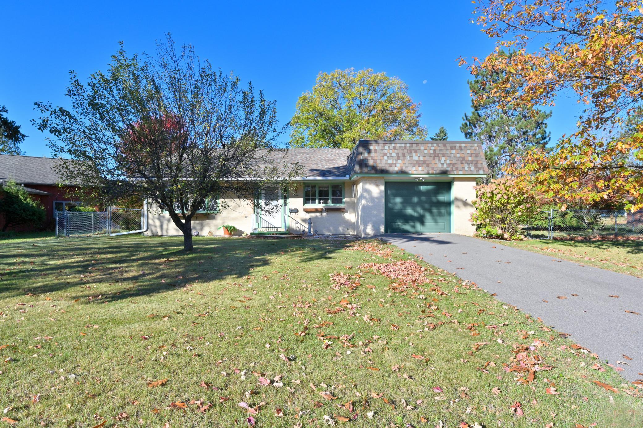 911 Southwest 4th Avenue Grand Rapids, MN 55744 - Photo 1 of 1