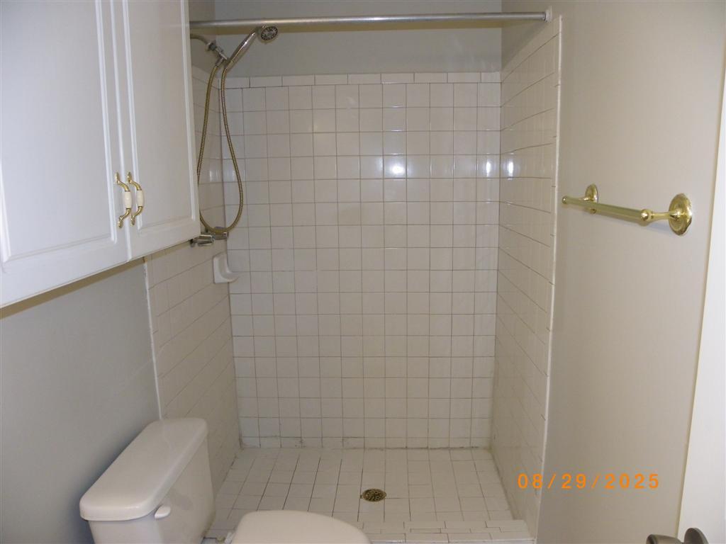 3640 Elliott Boulevard Augusta, GA 30906 - Photo 16 of 21 Primary Bathroom shower