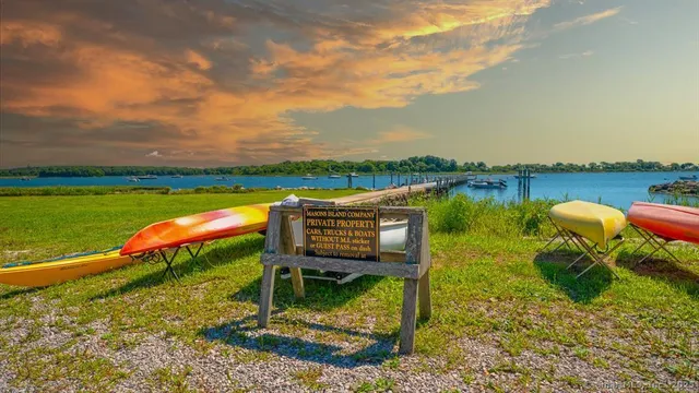 $1,014,574 | 9 Kingfisher Way, Mystic, CT 06355