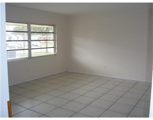 34 Davis Road Palm Springs, FL 33461 - Photo 6 of 12 Additional Photo