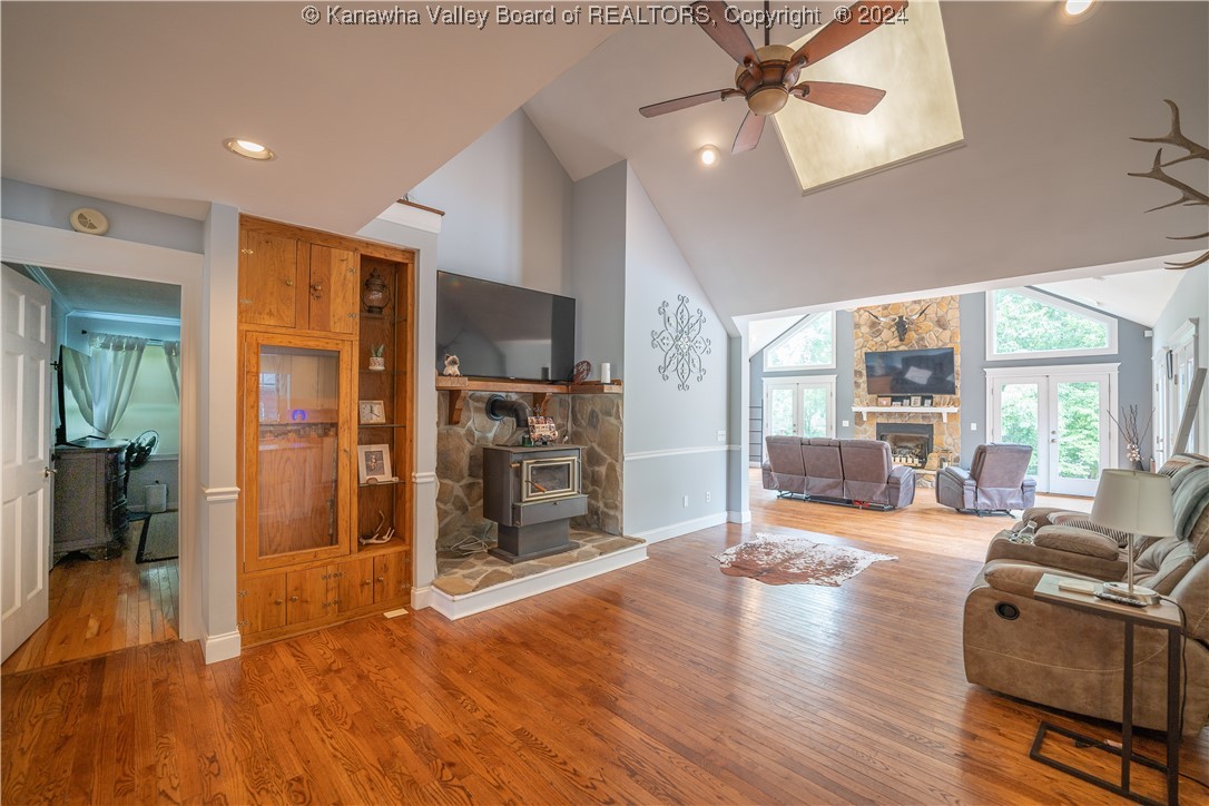 186 Pine Grove Road Sumerco, WV 25567 - Photo 18 of 36 Gallery Image 18