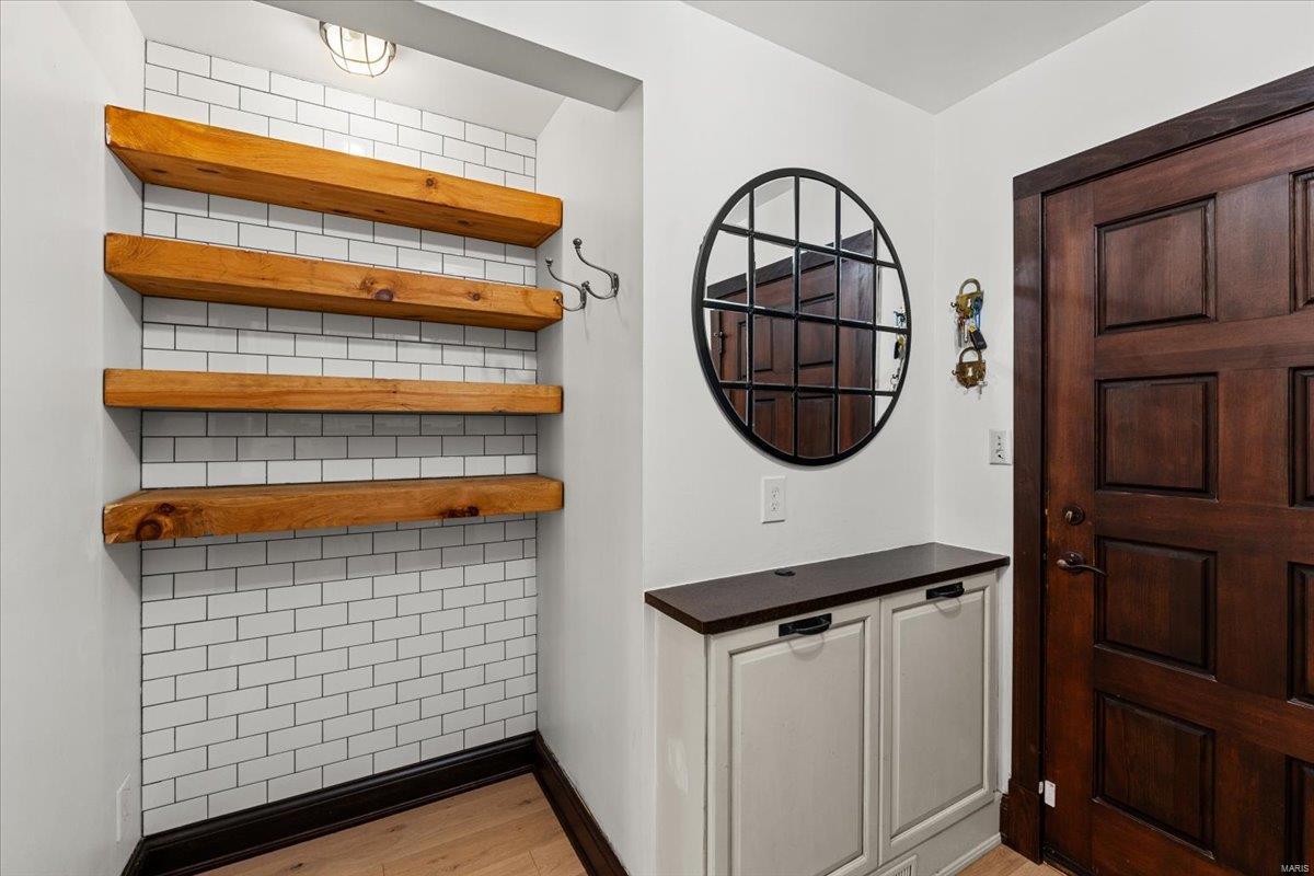 150 South Price Road St. Louis, MO 63124 - Photo 40 of 94
