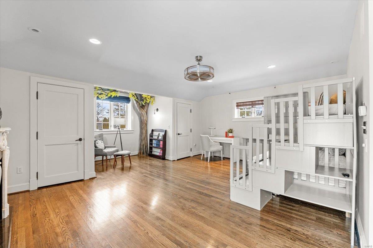 150 South Price Road St. Louis, MO 63124 - Photo 56 of 94
