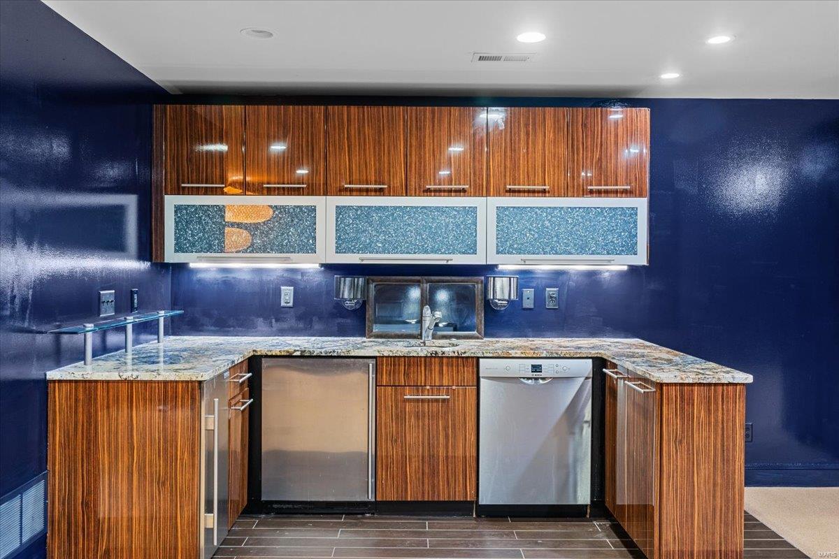 150 South Price Road St. Louis, MO 63124 - Photo 62 of 94