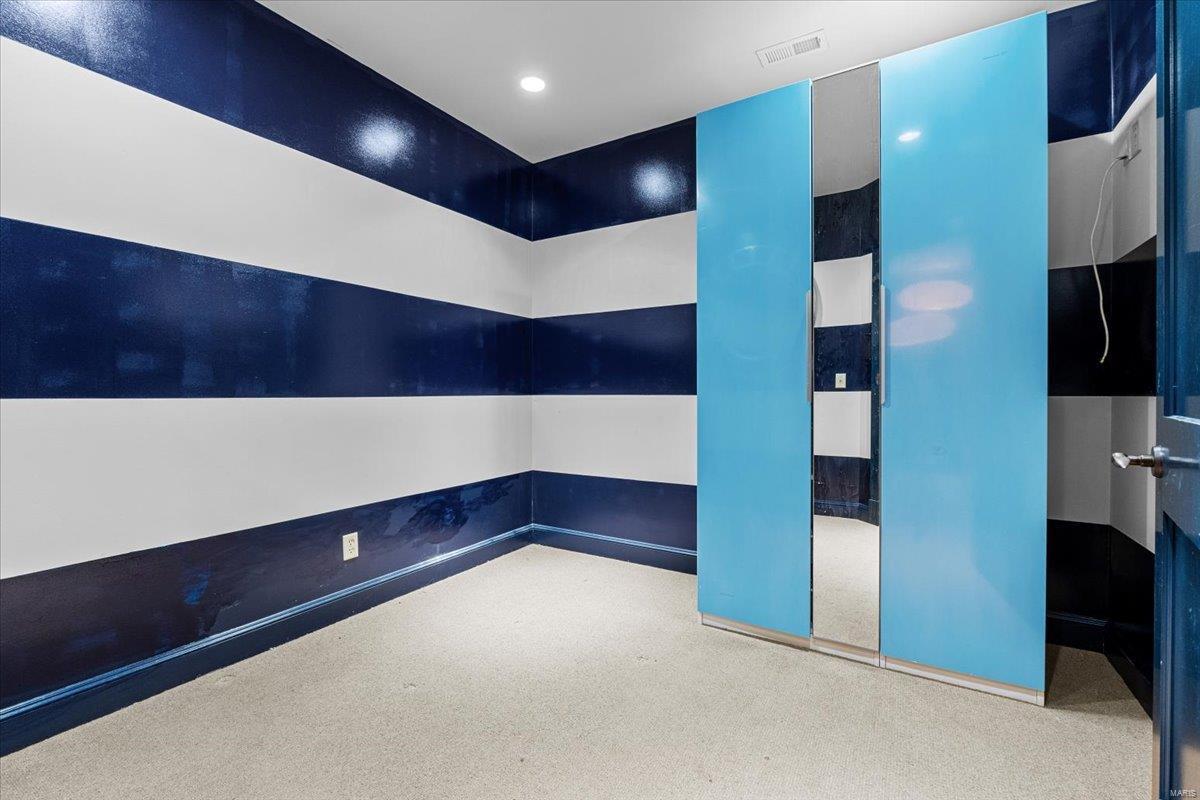 150 South Price Road St. Louis, MO 63124 - Photo 64 of 94