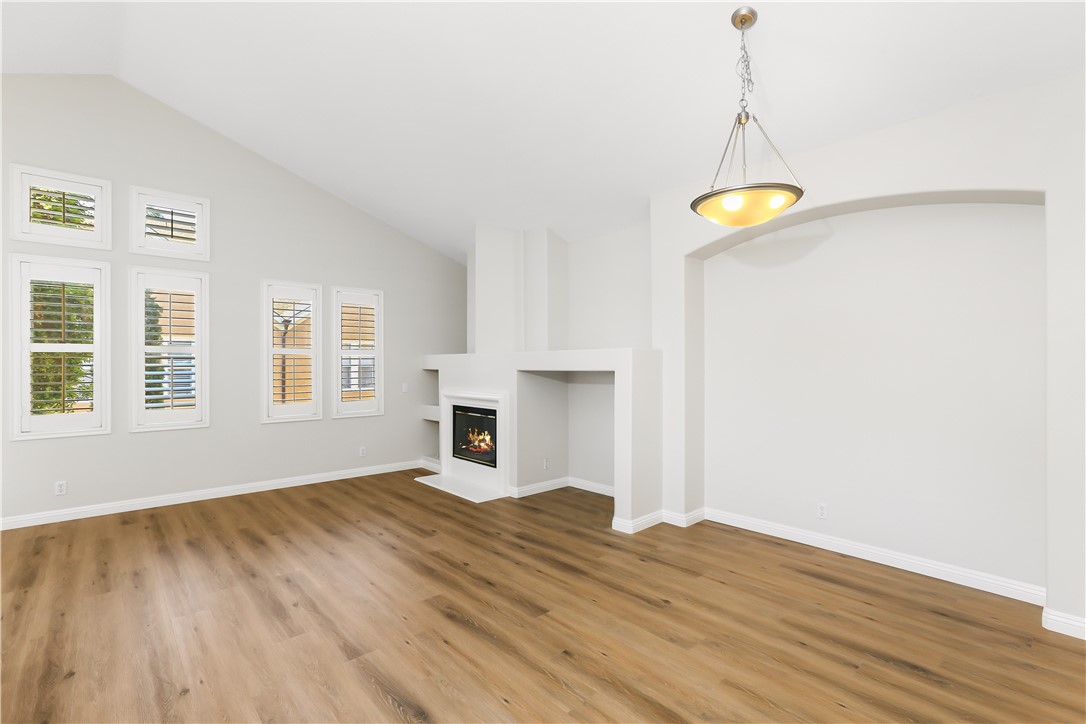 33 Visalia Irvine, CA 92602 - Photo 18 of 35