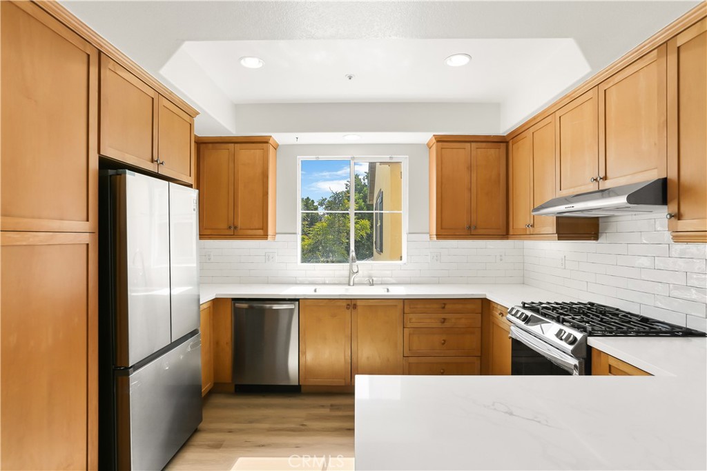 33 Visalia Irvine, CA 92602 - Photo 20 of 35