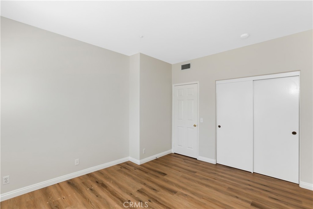 33 Visalia Irvine, CA 92602 - Photo 24 of 35