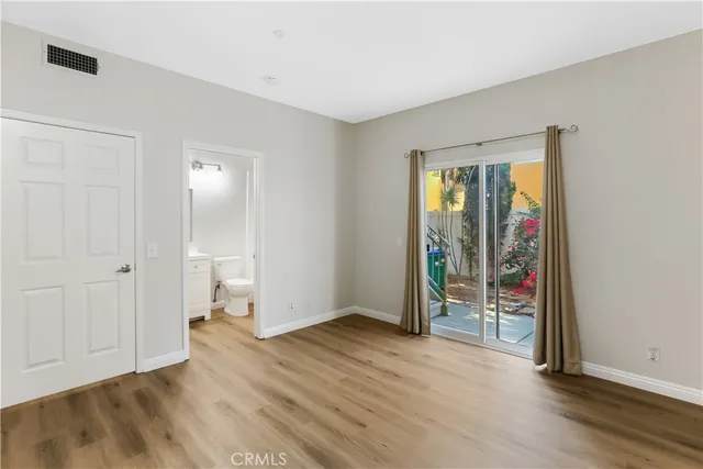 $1,230,000 | 33 Visalia, Irvine, CA 92602