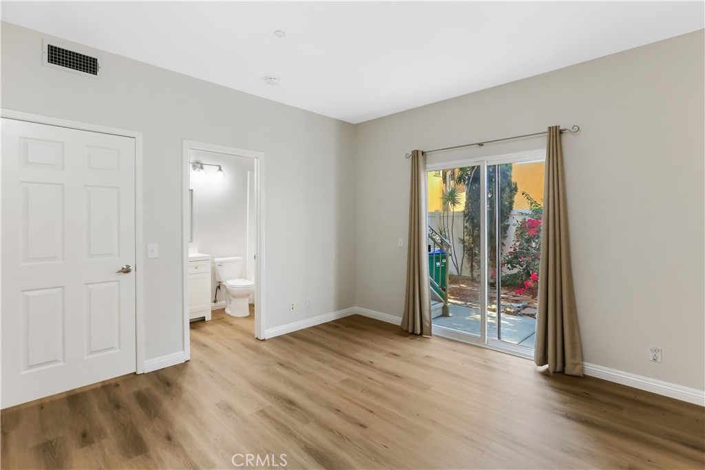 33 Visalia Irvine, CA 92602 - Photo 30 of 35