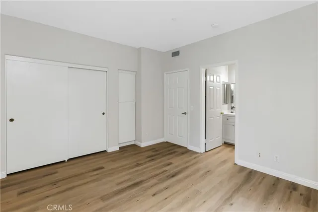 $1,230,000 | 33 Visalia, Irvine, CA 92602