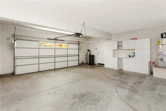 $1,230,000 | 33 Visalia, Irvine, CA 92602