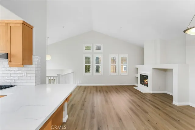 $1,230,000 | 33 Visalia, Irvine, CA 92602