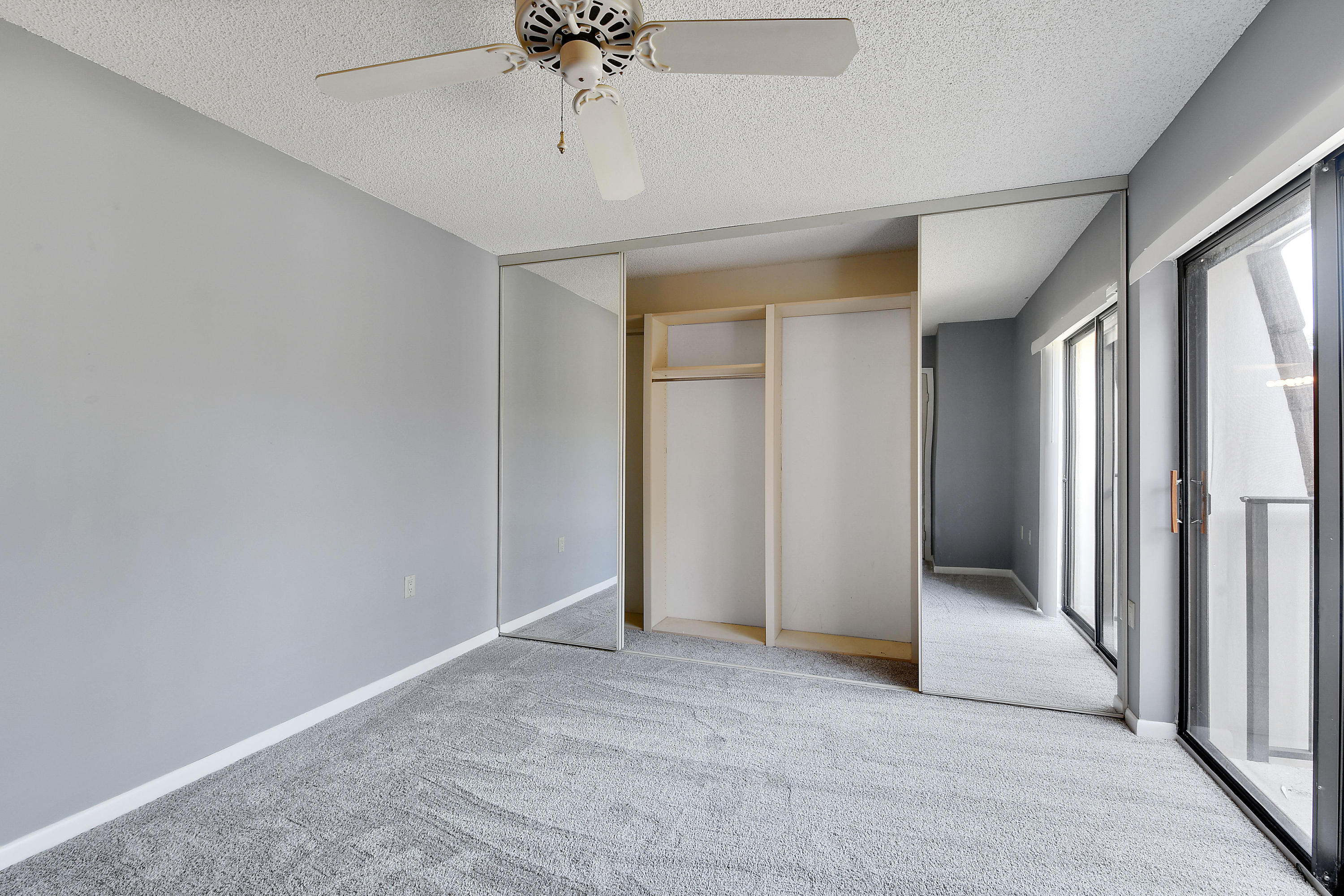 2407 24th Court Jupiter, FL 33477 - Photo 26 of 31 240724thCourt_26