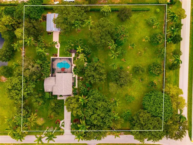 a bird view of a house