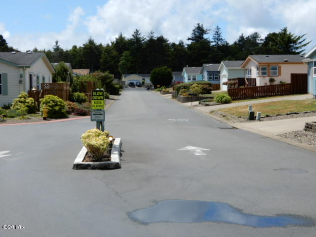 3895 Summit Ridge Circle Depoe Bay, OR 97341 - Photo 18 of 18 Street Scene