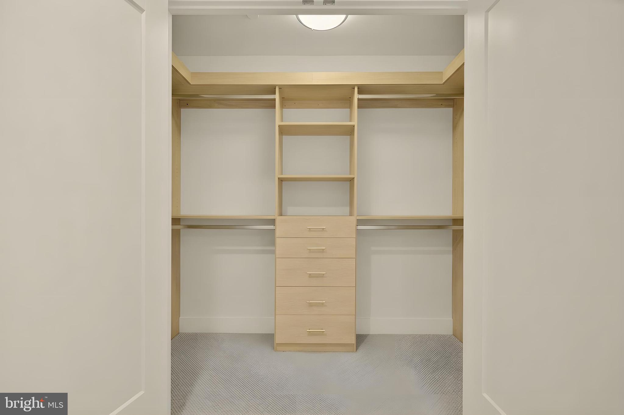 45 Sutton Square Southwest, Unit 906 Washington, DC 20024 - Photo 19 of 40