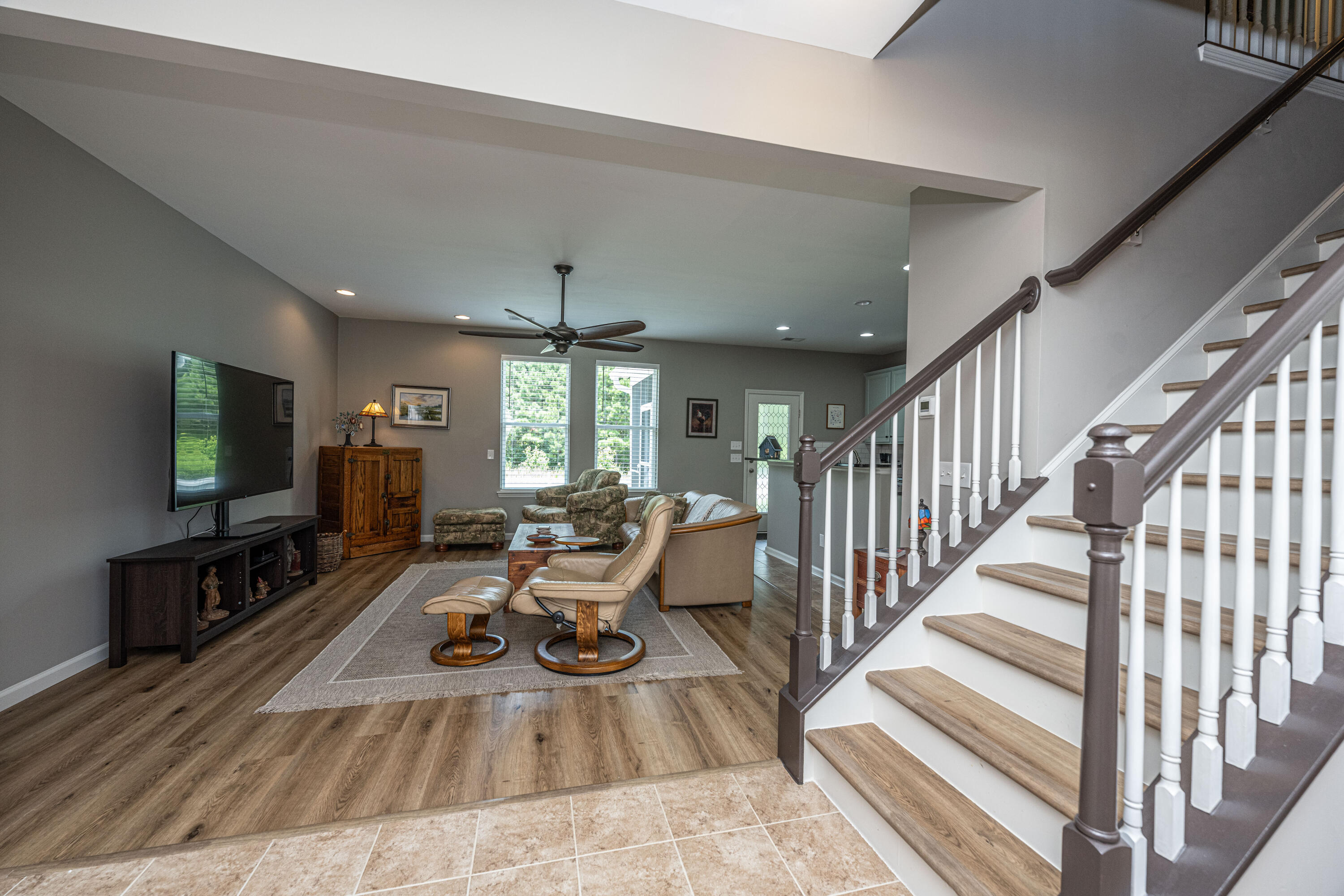 207 Meadow Wood Road Summerville, SC 29486 - Photo 4 of 49 Living Room