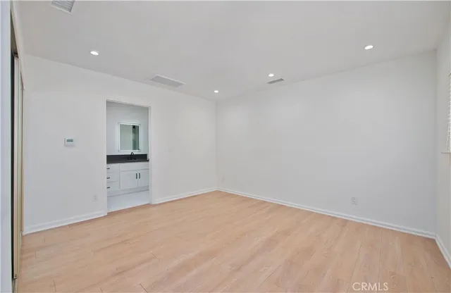 $5,900 | 17326 Chase, Northridge, CA 91325