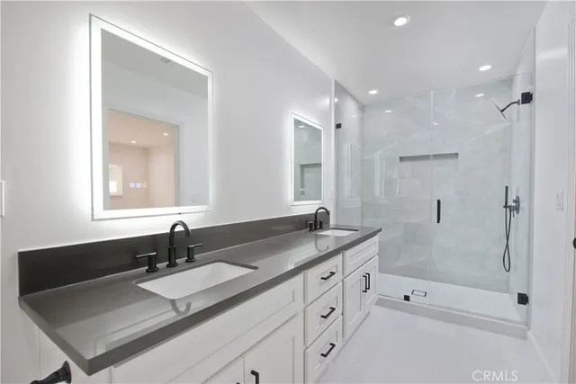 $5,900 | 17326 Chase, Northridge, CA 91325