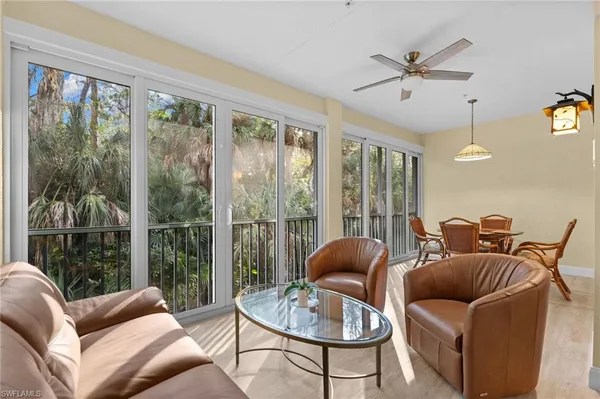 $727,500 | 1665 Winding Oaks Way, Unit 202, Naples, FL 34109
