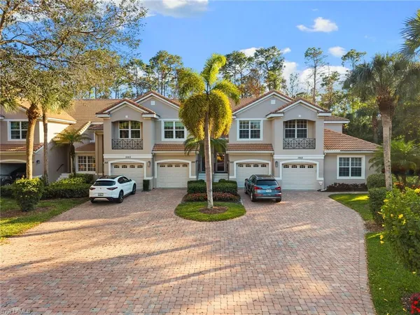 $727,500 | 1665 Winding Oaks Way, Unit 202, Naples, FL 34109