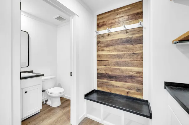 a bathroom with a toilet