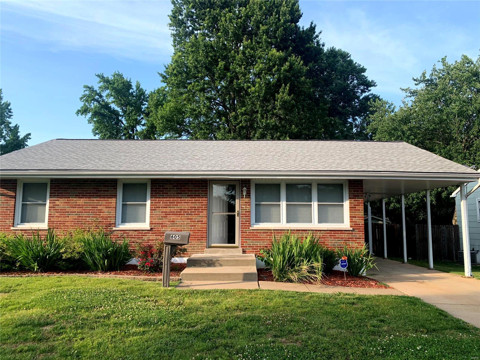 605 Mullanphy Road Florissant, MO 63031 - Photo 1 of 42 Gallery Image 1