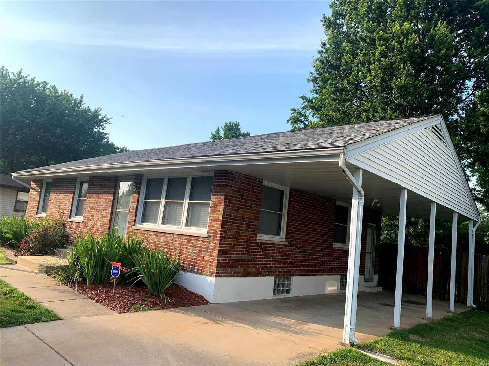 605 Mullanphy Road Florissant, MO 63031 - Photo 11 of 42 Gallery Image 11