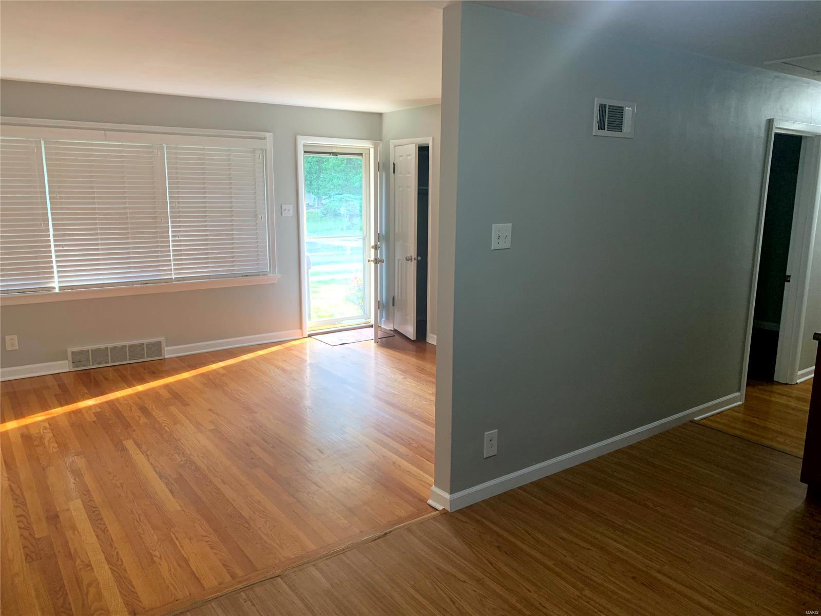 605 Mullanphy Road Florissant, MO 63031 - Photo 30 of 42 Gallery Image 30
