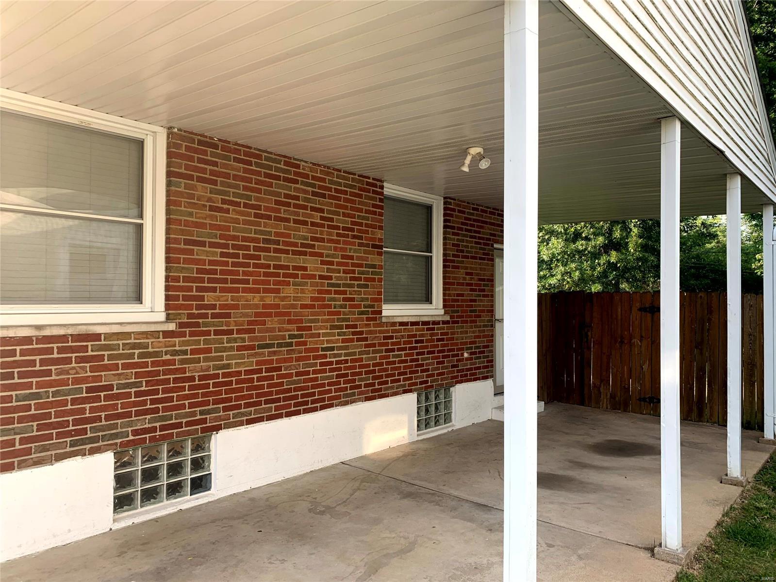 605 Mullanphy Road Florissant, MO 63031 - Photo 6 of 42 Gallery Image 6