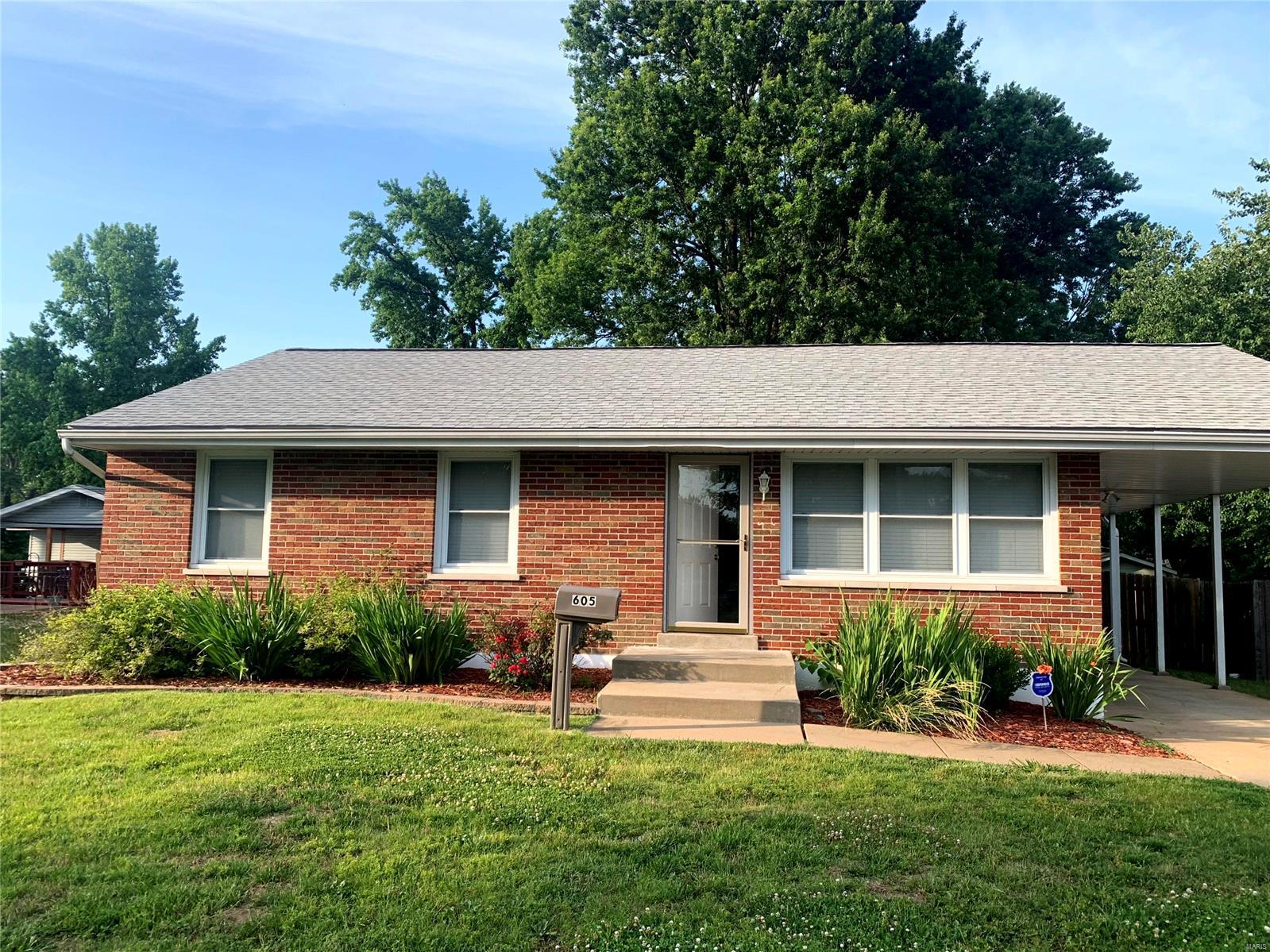 605 Mullanphy Road Florissant, MO 63031 - Photo 8 of 42 Gallery Image 8